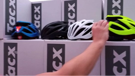 Aanbiedingen ⌛ Pro Sport Lights Fietshelm Mannen/vrouwen - Met Verlichting - Metallic Blauw - 54/61cm 😀 4 Aanbiedingen ⌛ Pro Sport Lights Fietshelm Mannen/vrouwen - Met Verlichting - Metallic Blauw - 54/61cm 😀 - Afbeelding 2