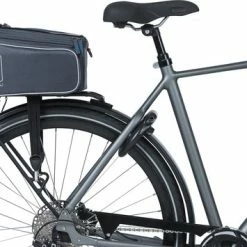 Hete verkoop 🎉 Basil Sport Design Enkele Fietstas - Grijs - 15 Liter 😀 31 Hete verkoop 🎉 Basil Sport Design Enkele Fietstas - Grijs - 15 Liter 😀 -MGO Leisure Wear winkel 550x355 6
