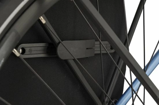 Top 10 🛒 AGU Performance H2O Enkele Fietstas - Grote Fietstas Van Gerecycled Polyester - 3M Reflectie - Waterdicht -18 Liter - Zwart 🥰 8 Top 10 🛒 AGU Performance H2O Enkele Fietstas - Grote Fietstas Van Gerecycled Polyester - 3M Reflectie - Waterdicht -18 Liter - Zwart 🥰 - Afbeelding 6