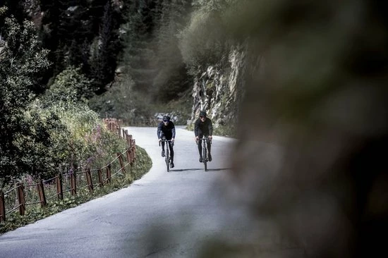 Hete verkoop 💯 Rogelli Barrier - Fietsjack Winter Met Lange Mouwen - Heren 🔥 15 Hete verkoop 💯 Rogelli Barrier - Fietsjack Winter Met Lange Mouwen - Heren 🔥 - Afbeelding 13