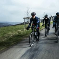 Beste Verkoop ❤️ Rogelli Brave Winterjack - Fietsjack Heren - Blauw/Zwart/Rood - Maat XL 😍 -MGO Leisure Wear winkel 550x366 206