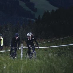 Beste Verkoop 🔥 Rogelli Caluso 2.0 - Fietsshirt Met Lange Mouwen - Heren 🔥 32 Beste Verkoop 🔥 Rogelli Caluso 2.0 - Fietsshirt Met Lange Mouwen - Heren 🔥 -MGO Leisure Wear winkel 550x366 231