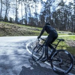 Korting ⌛ Rogelli Essential HI VIS Bibtight - Lange Fietsbroek Heren - Zwart/Reflectie - Maat L ✔️ 29 Korting ⌛ Rogelli Essential HI VIS Bibtight - Lange Fietsbroek Heren - Zwart/Reflectie - Maat L ✔️ -MGO Leisure Wear winkel 550x366 25