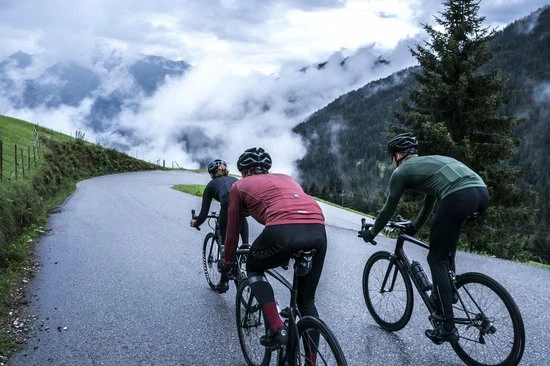 Kopen โ Rogelli Focus - Lange Fietsbroek Met Bretels - Heren ๐ 5 Kopen โ Rogelli Focus - Lange Fietsbroek Met Bretels - Heren ๐ - Afbeelding 3