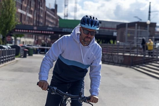 Korting 🤩 Abus Urban-I 3.0 Signal Fietshelm - Maat L (56-61 Cm) - Signal Silver 🤩 8 Korting 🤩 Abus Urban-I 3.0 Signal Fietshelm - Maat L (56-61 Cm) - Signal Silver 🤩 - Afbeelding 6