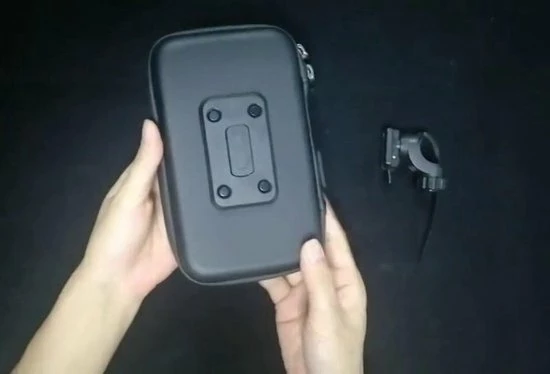 Begroting β¨ Lukana Telefoonhouder Fiets Waterdicht - Met Opbergvak - Universeel - Telefoonhouder Kinderwagen - Scooter - Motor - Opbergruimte - Waterproof - Fietstasje - Klik Systeem - Opslag Powerbank - Cadeau Voor Man - Cadeau Voor Vrouw π 4 Begroting β¨ Lukana Telefoonhouder Fiets Waterdicht - Met Opbergvak - Universeel - Telefoonhouder Kinderwagen - Scooter - Motor - Opbergruimte - Waterproof - Fietstasje - Klik Systeem - Opslag Powerbank - Cadeau Voor Man - Cadeau Voor Vrouw π - Afbeelding 2