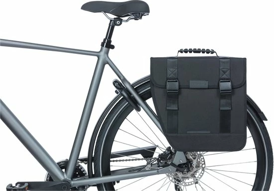 Promo 😀 Basil Tour Right Enkele Fietstas - 14 Liter - Zwart 🎁 6 Promo 😀 Basil Tour Right Enkele Fietstas - 14 Liter - Zwart 🎁 - Afbeelding 4