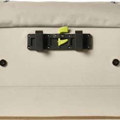 Aanbiedingen 🥰 Basil Portland Enkele Fietstas - Cr Me - 20 Liter 🛒 -MGO Leisure Wear winkel 550x400