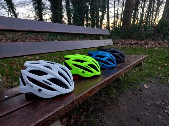 Aanbiedingen ⌛ Pro Sport Lights Fietshelm Mannen/vrouwen - Met Verlichting - Metallic Blauw - 54/61cm 😀 13 Aanbiedingen ⌛ Pro Sport Lights Fietshelm Mannen/vrouwen - Met Verlichting - Metallic Blauw - 54/61cm 😀 - Afbeelding 11