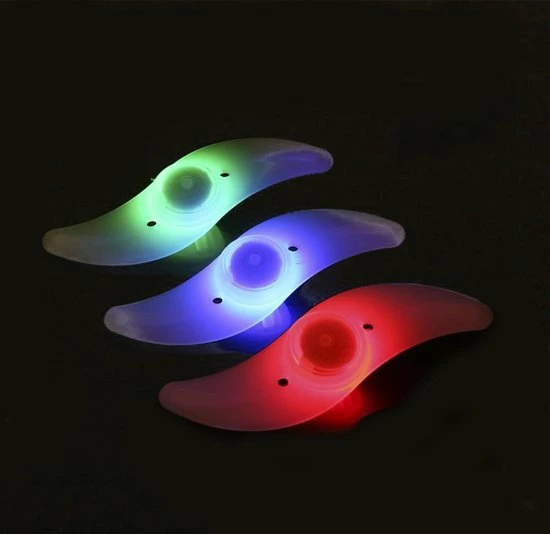 Top 10 🤩 Merkloos Spaakverlichting Fiets Met Drie Verschillende Standen Rood 2 Stuks 13x4x2cm | Lampjes Voor Fietswiel ⭐ 4 Top 10 🤩 Merkloos Spaakverlichting Fiets Met Drie Verschillende Standen Rood 2 Stuks 13x4x2cm | Lampjes Voor Fietswiel ⭐ - Afbeelding 2