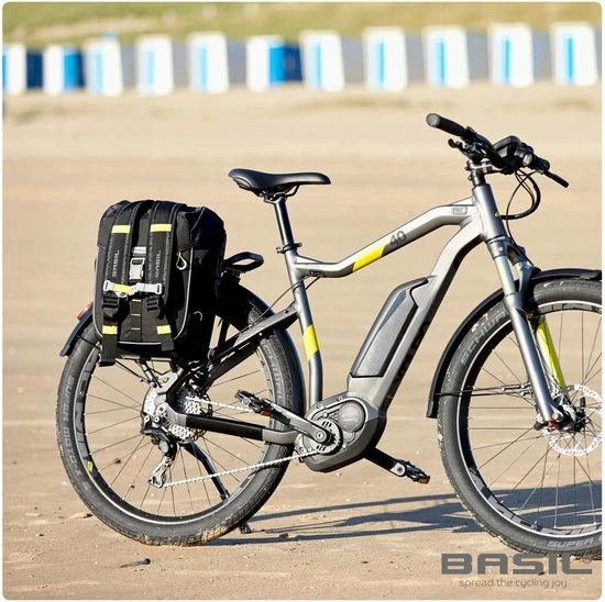 Gloednieuw 😍 Basil Miles Fietsrugzak - Enkele Fietstas - Zwart - 17 Liter 🤩 15 Gloednieuw 😍 Basil Miles Fietsrugzak - Enkele Fietstas - Zwart - 17 Liter 🤩 - Afbeelding 13