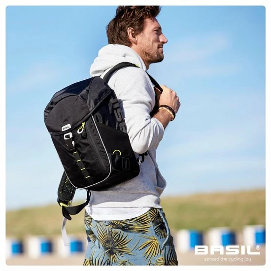 Gloednieuw 😍 Basil Miles Fietsrugzak - Enkele Fietstas - Zwart - 17 Liter 🤩 11 Gloednieuw 😍 Basil Miles Fietsrugzak - Enkele Fietstas - Zwart - 17 Liter 🤩 - Afbeelding 9