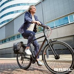 Gloednieuw ✔️ Basil Sport Design Enkele Fietstas - Black - 18 Liter 🤩 27 Gloednieuw ✔️ Basil Sport Design Enkele Fietstas - Black - 18 Liter 🤩 -MGO Leisure Wear winkel 550x550 648
