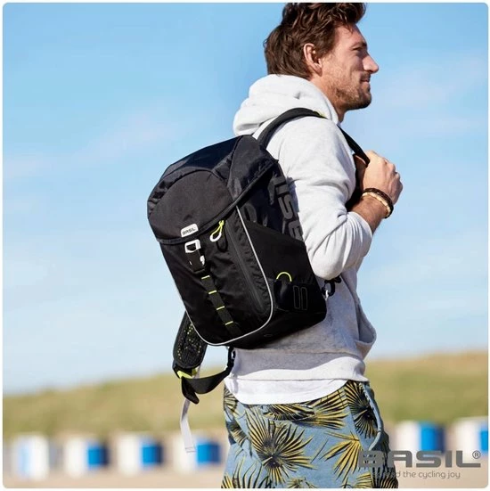 Gloednieuw 😍 Basil Miles Fietsrugzak - Enkele Fietstas - Zwart - 17 Liter 🤩 14 Gloednieuw 😍 Basil Miles Fietsrugzak - Enkele Fietstas - Zwart - 17 Liter 🤩 - Afbeelding 12