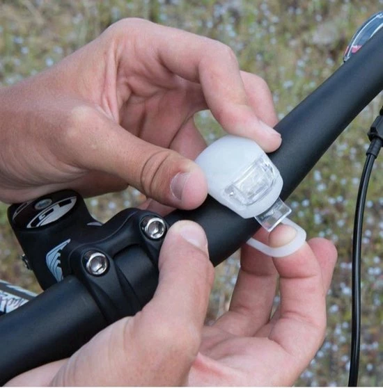 Aanbiedingen β¨ Lunastic Fietslampjes LED 10 Pack - 10 X Set Wit En Rood - Inclusief Batterijen - Set Van 10 π₯° 5 Aanbiedingen β¨ Lunastic Fietslampjes LED 10 Pack - 10 X Set Wit En Rood - Inclusief Batterijen - Set Van 10 π₯° - Afbeelding 3