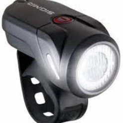 Groothandel 🔥 Sigma Aura 35 Fietsverlichtingsset - 35 Lux + Nugget II USB Achterlicht 🔔 26 Groothandel 🔥 Sigma Aura 35 Fietsverlichtingsset - 35 Lux + Nugget II USB Achterlicht 🔔 -MGO Leisure Wear winkel 550x594