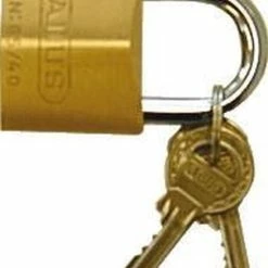 Goedkoopste ๐ฏ ABUS Hangslot - 40mm - Messing/beugel Gehard Staal โญ 20 Goedkoopste ๐ฏ ABUS Hangslot - 40mm - Messing/beugel Gehard Staal โญ -MGO Leisure Wear winkel 550x706 1