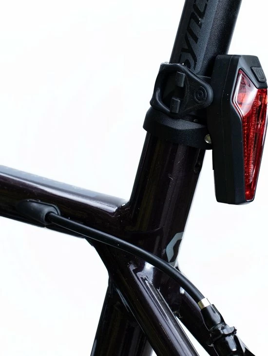 Promo π YBL Fietsverlichting Achterlamp - USB Oplaadbaar - Achterlicht - Racefiets π 6 Promo π YBL Fietsverlichting Achterlamp - USB Oplaadbaar - Achterlicht - Racefiets π - Afbeelding 4