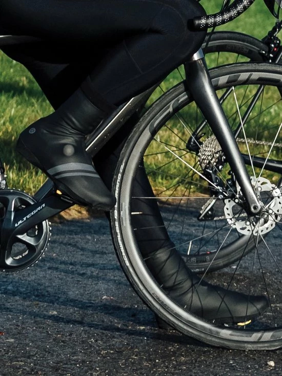 Groothandel β AGU Rainproof Overschoenen Essential - Zwart - XL - 44/45 - Wind- En Waterdicht π₯° 5 Groothandel β AGU Rainproof Overschoenen Essential - Zwart - XL - 44/45 - Wind- En Waterdicht π₯° - Afbeelding 3