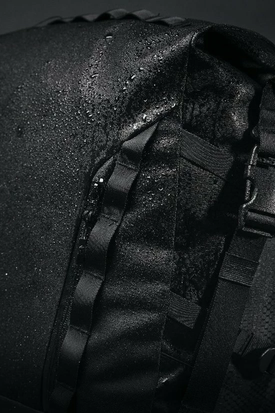 Top 10 🛒 AGU Performance H2O Enkele Fietstas - Grote Fietstas Van Gerecycled Polyester - 3M Reflectie - Waterdicht -18 Liter - Zwart 🥰 20 Top 10 🛒 AGU Performance H2O Enkele Fietstas - Grote Fietstas Van Gerecycled Polyester - 3M Reflectie - Waterdicht -18 Liter - Zwart 🥰 - Afbeelding 18